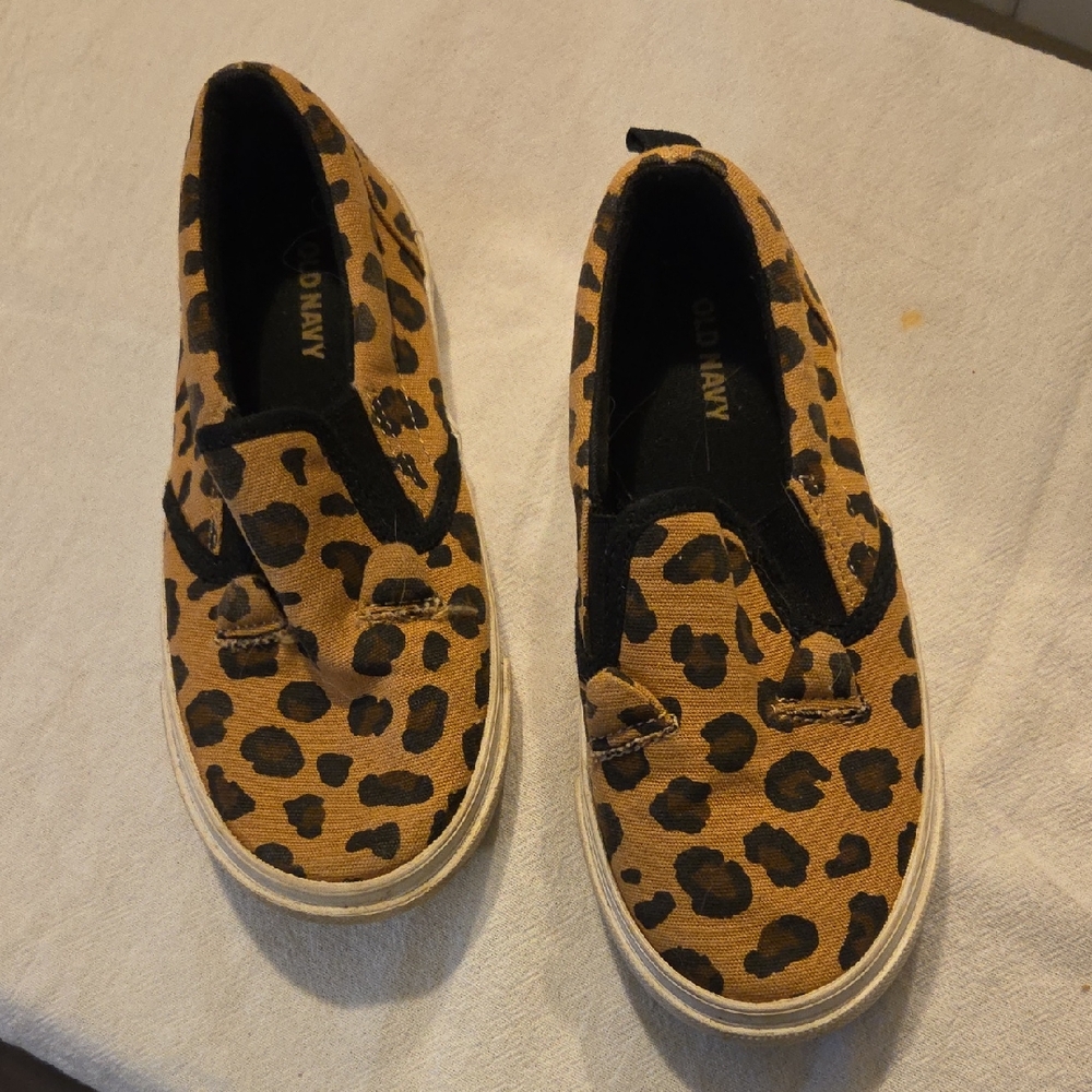 Old Navy Kids Tan and Black Leopard Sneakers Size 10